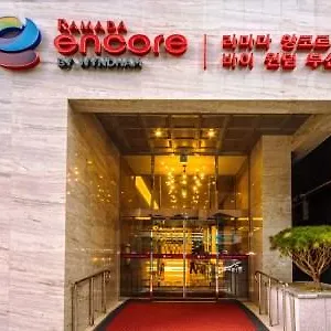 Ramada Encore By Wyndham Station Hotel