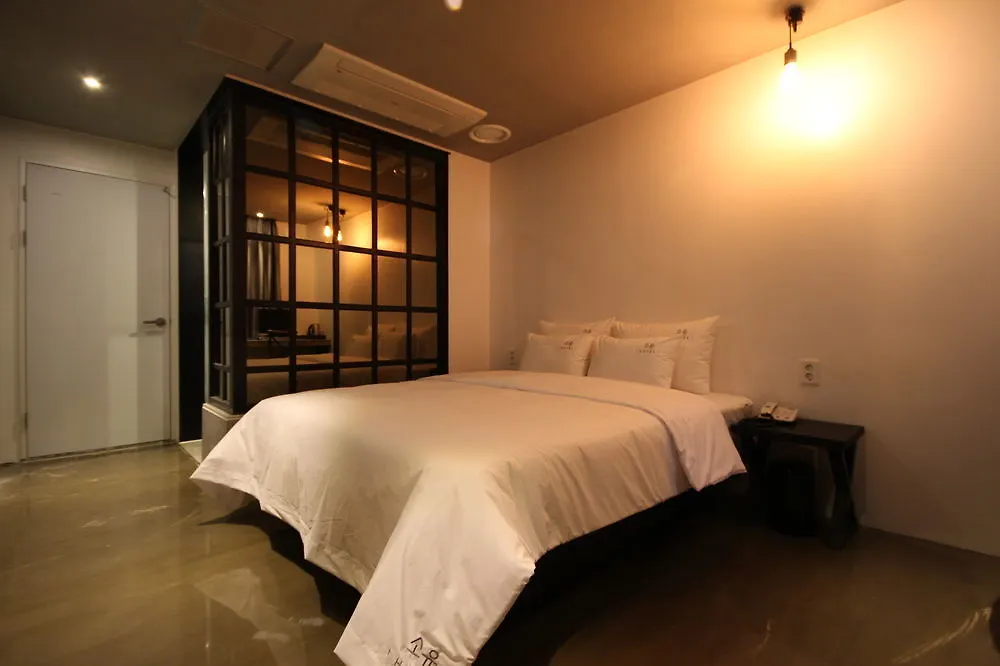 Soyu Hotel Busan 2*,  South Korea