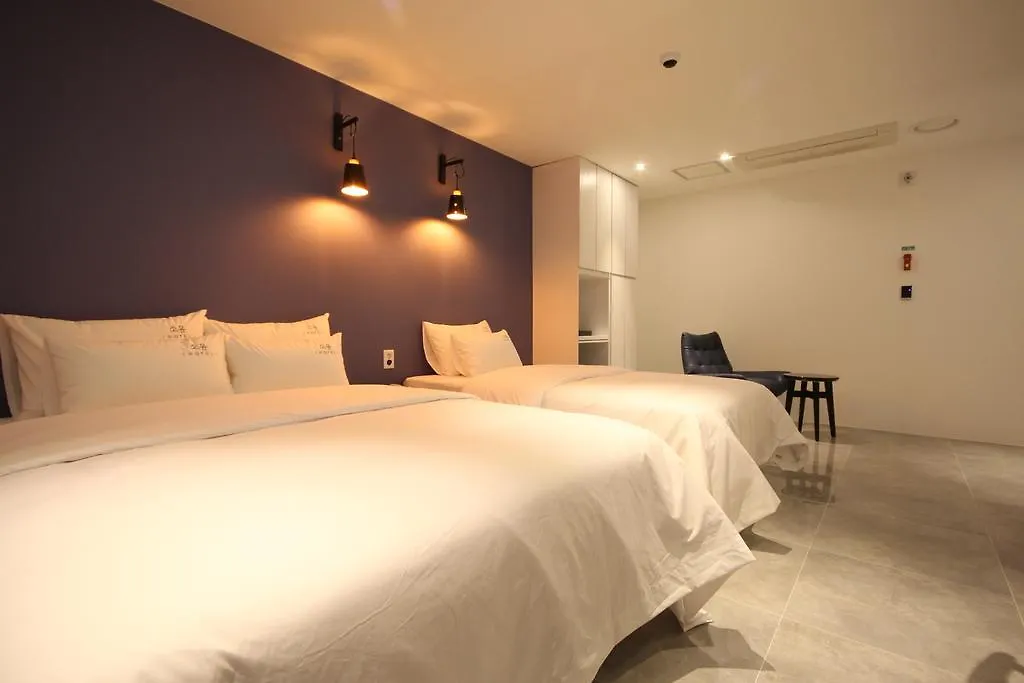 Soyu Hotel Busan 2*,  South Korea